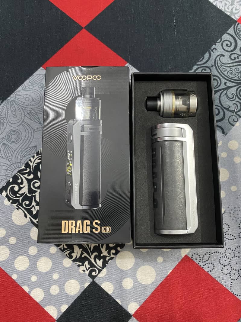 VAPE DRAG S PRO VOOPOO 80w 3000mah battery like new for sale 7