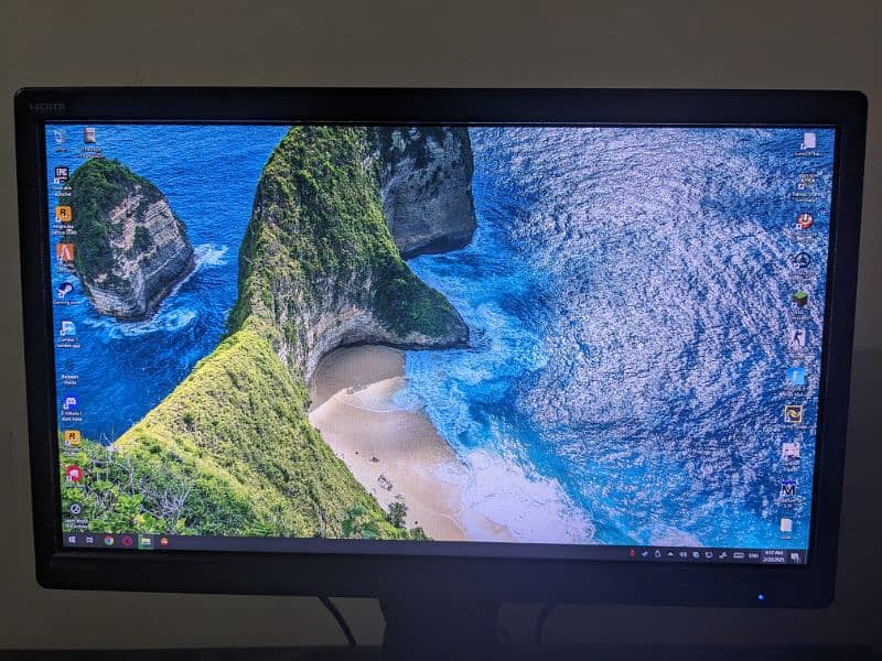 Planar LCD 24 inch 1080p monitor 60hz 0