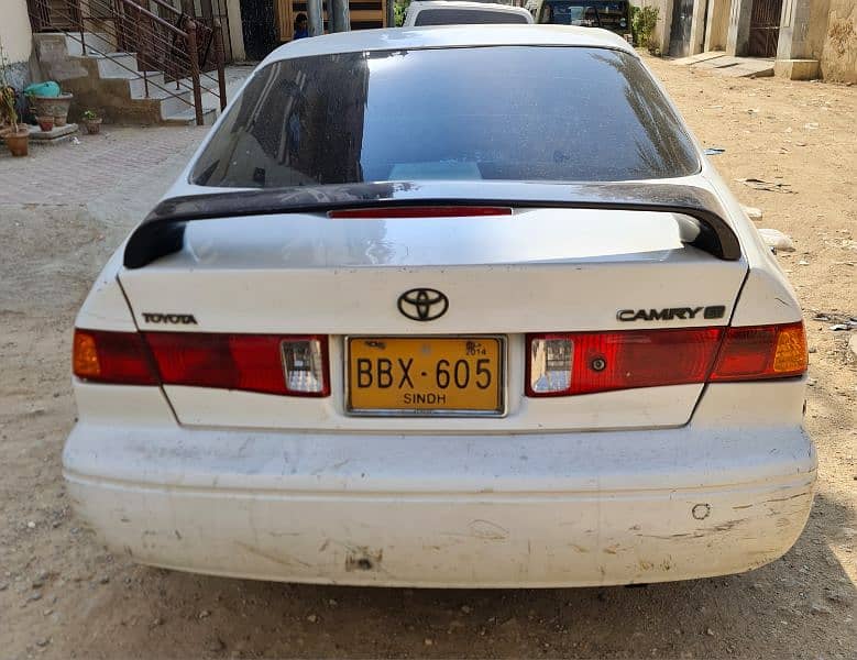 Toyota Camry 2002 1