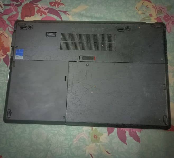 HP LAPTOP 3