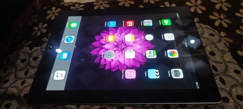 ipad 3  good condition. no open no repair 32 gb 3