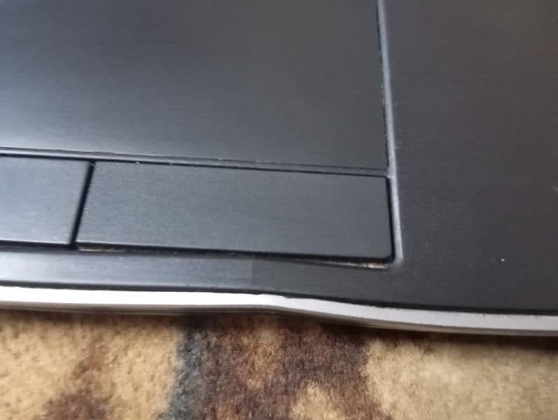 Dell Latitude Laptop slightly used laptop 5