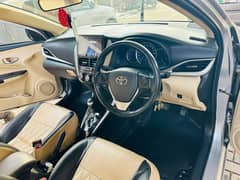 Toyota Yaris Ativ auto 2022 full option