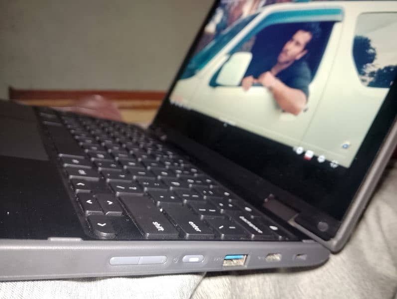 Lenovo android based chromebook(Urgent sale) 3