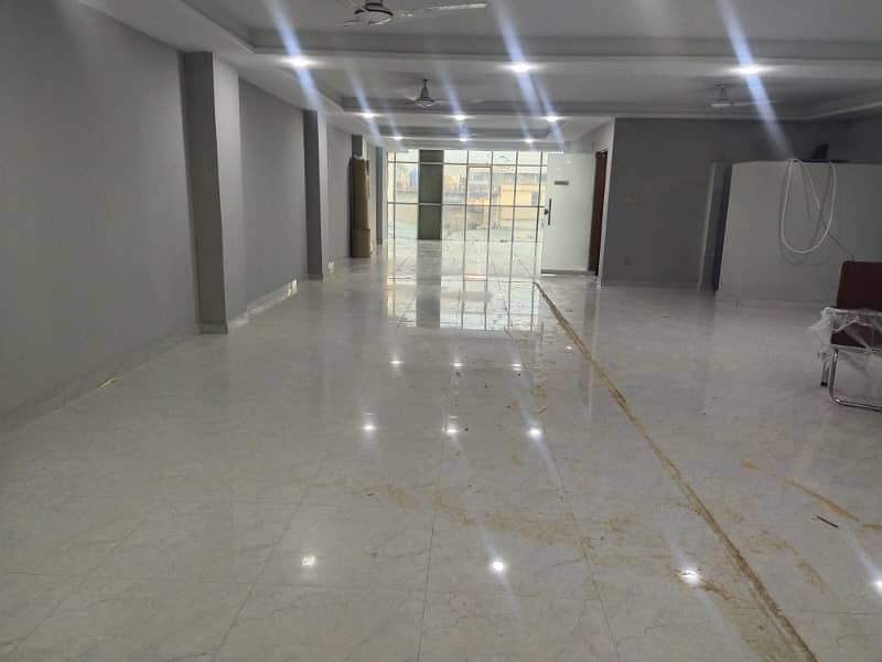 Office space available for rent in satellite town 7