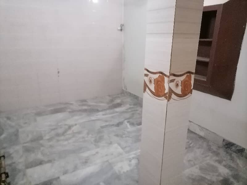 Prime Location 100 Square Feet Room For Rent In Sunehri Masjid Road Sunehri Masjid Road  Rejected 9