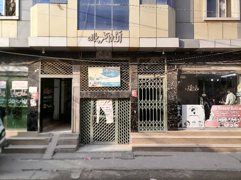 Prime Location 100 Square Feet Room For Rent In Sunehri Masjid Road Sunehri Masjid Road  Rejected 11