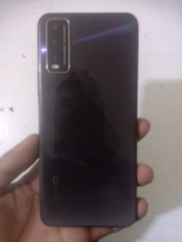 vivo y20 4/64 Urgent sale required 2