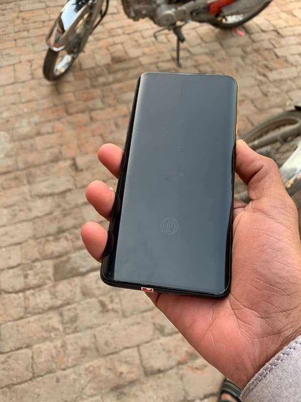 oneplus 7tpro Maclarun 4