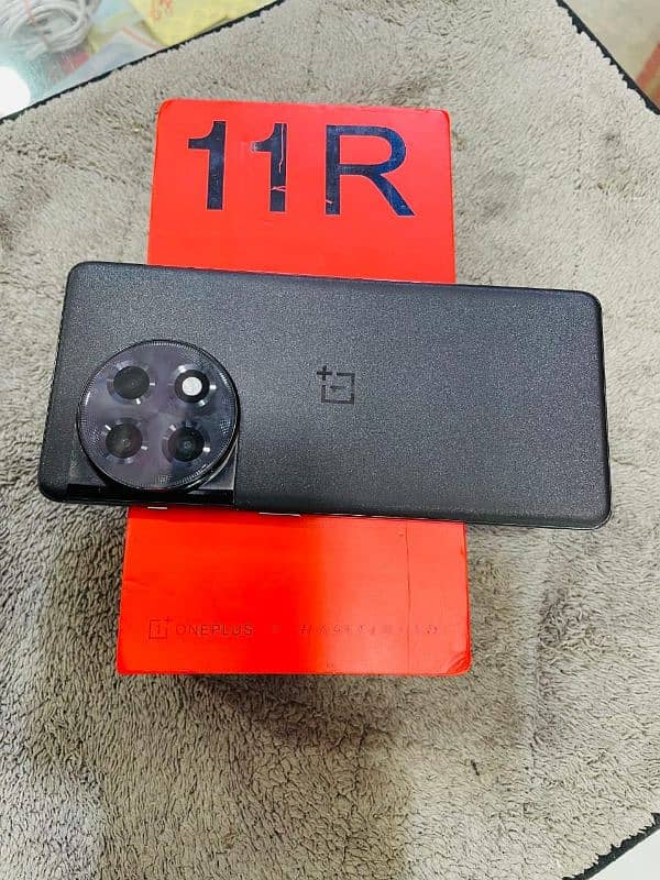 one plus 11R 16+12/256 GB box pack duo physical Non PtA 1