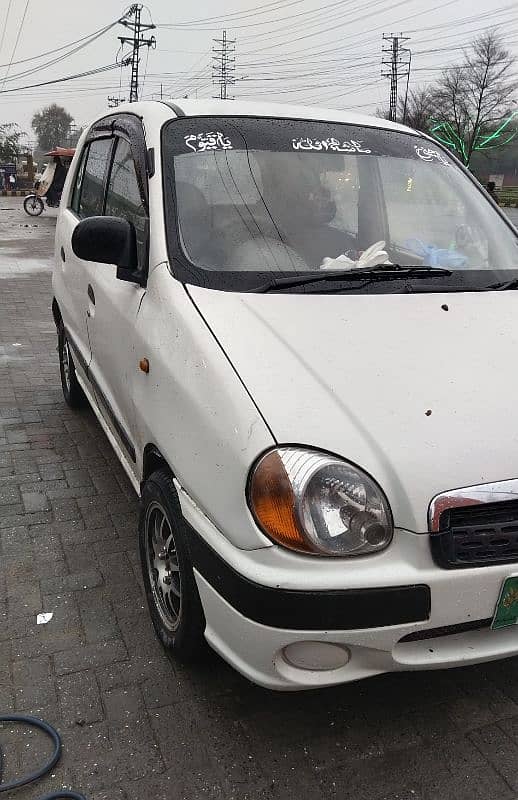 Hyundai Santro Exec 2004 Model White Colour 1