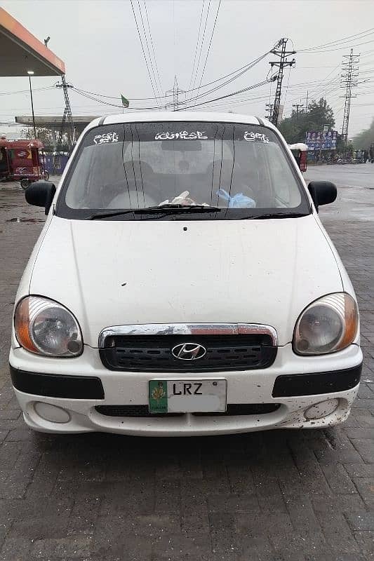 Hyundai Santro Exec 2004 Model White Colour 0