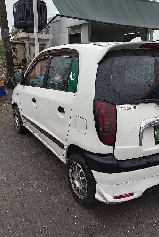 Hyundai Santro Exec 2004 Model White Colour 6