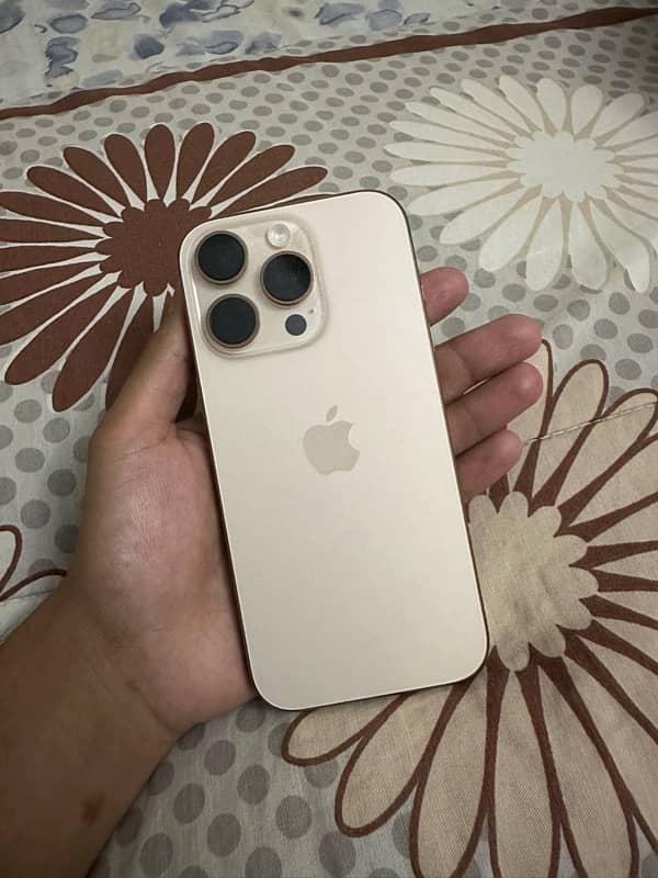 Iphone 16 pro desert titanium 256gb 2