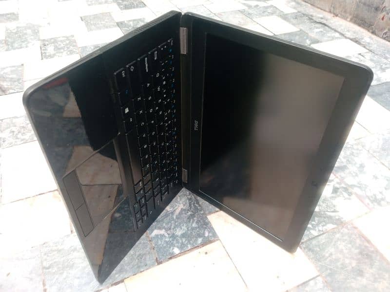 Dell laptop i7-6th gen 5