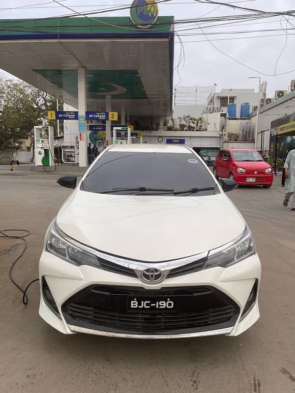 Toyota Corolla GLI 2017 ( Automatic ) 2