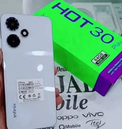 Infinix Hot 30 Play. 8/10 white