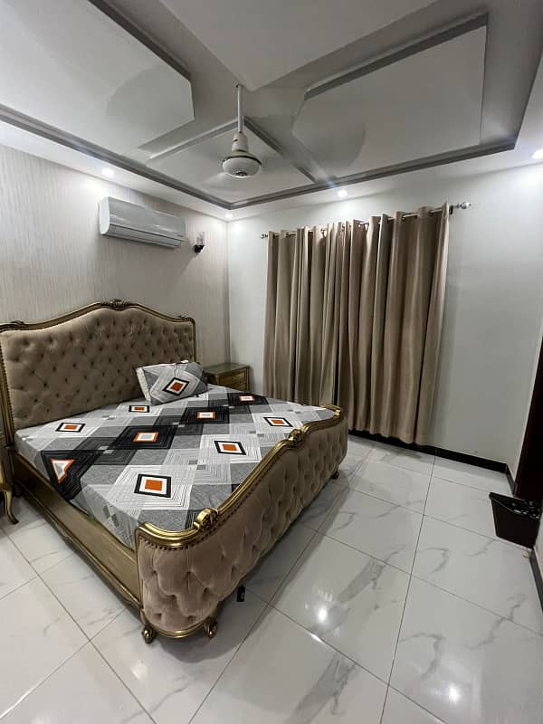 Guest house Daily,weekly basis Furnished villa for rent in Bahria town karachi. 1