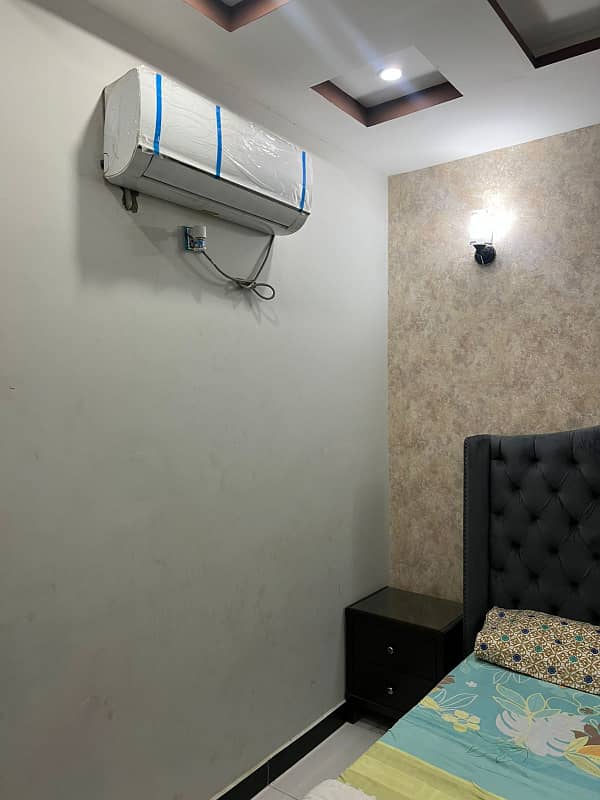 Guest house Daily,weekly basis Furnished villa for rent in Bahria town karachi. 4