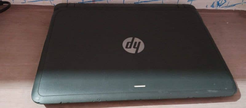 laptop. 8gb. 64gb . com name hp 11