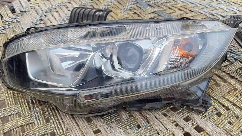 Honda Civic 2016 to 2019 Front Headlights 0