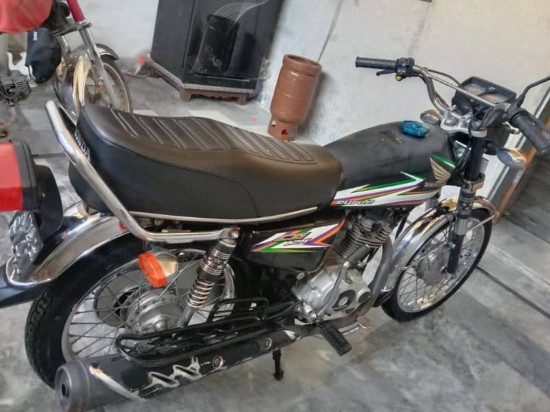 honda 125 2016 model good condation 2