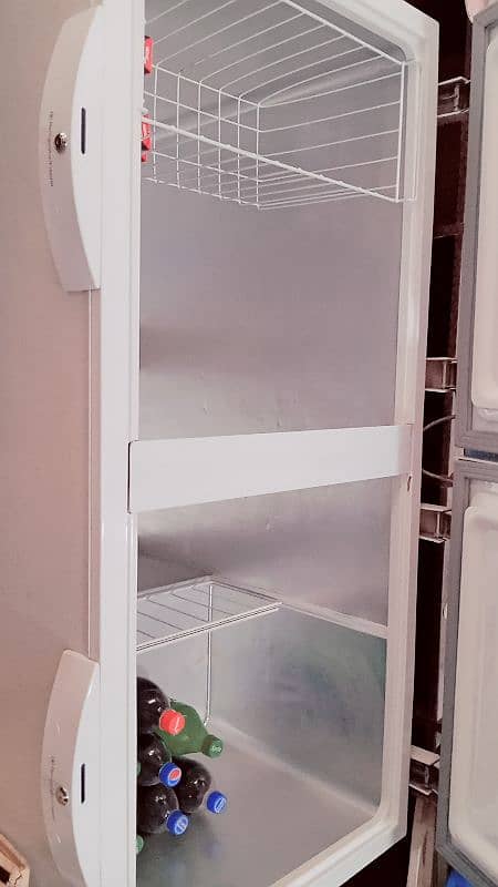 Dawlance freezer/refrigerator 1