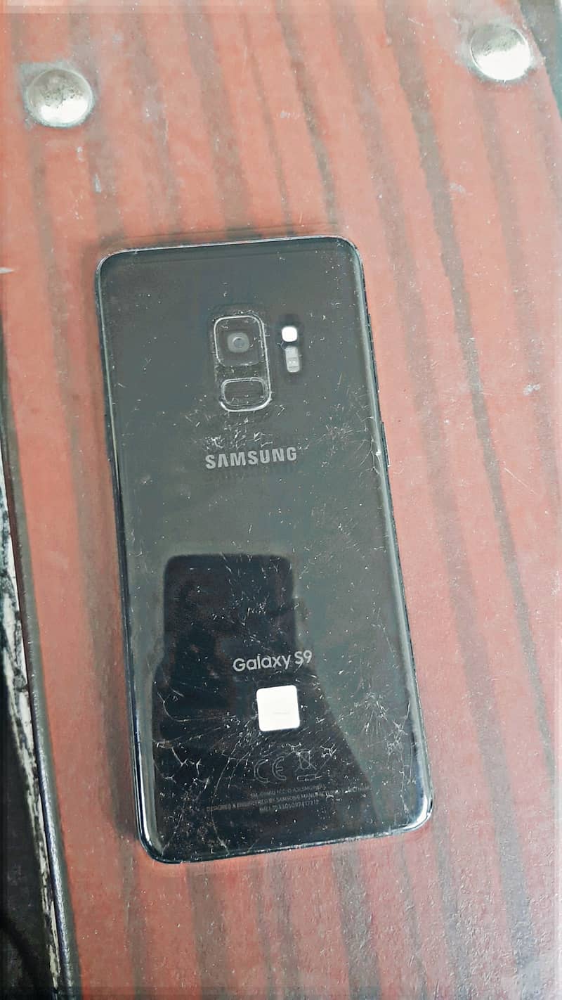 Samsung Mobile S9 2