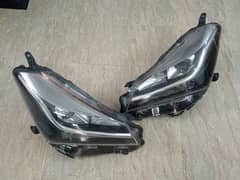 Toyota Vitz Jewela Headlight