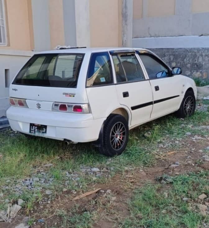 Suzuki Cultus VXR 2011 1