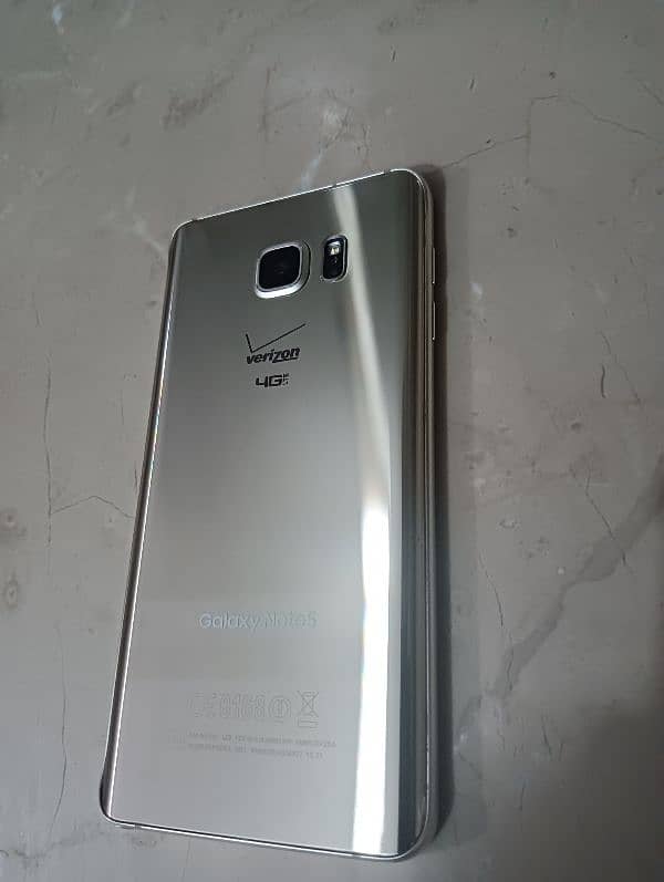 samsung note 5 brend new condition 10+10 8