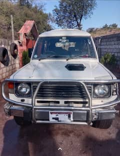 Mitsubishi Pajero for  Sale