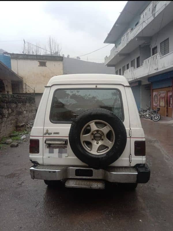 Mitsubishi Pajero for  Sale 2