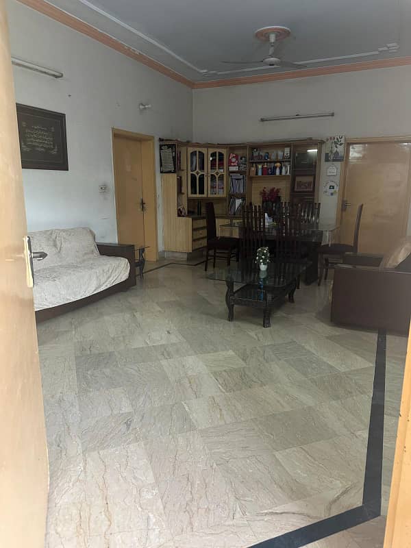 10 Marla House For Sale In Johar Town, Block L Prime Location With 5 Bedrooms And Modern Amenities 19