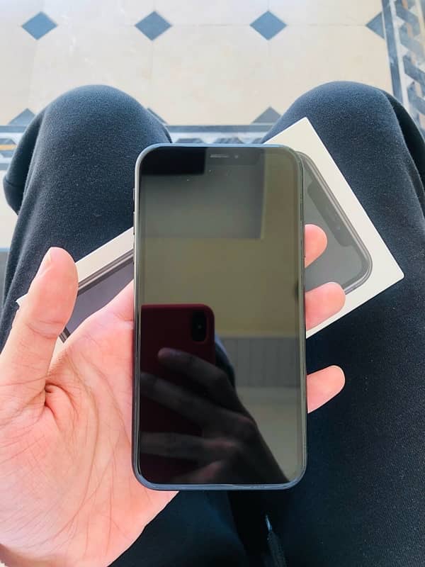 iPhone Xr 64GB 1