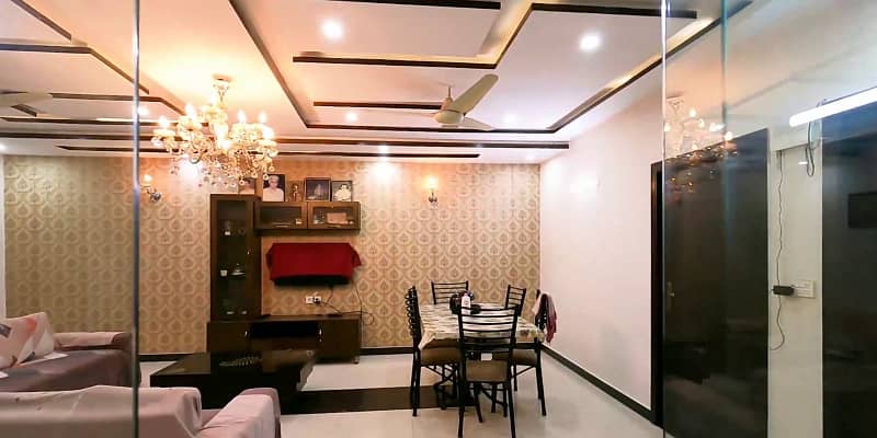 8 Marla Lavish House For SALE In Johar Town 20