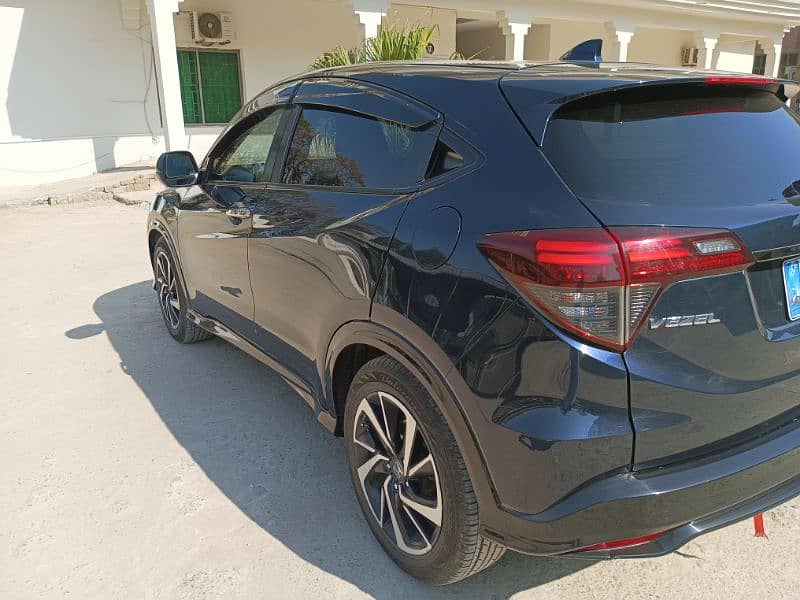 Honda Vezel 2018 10