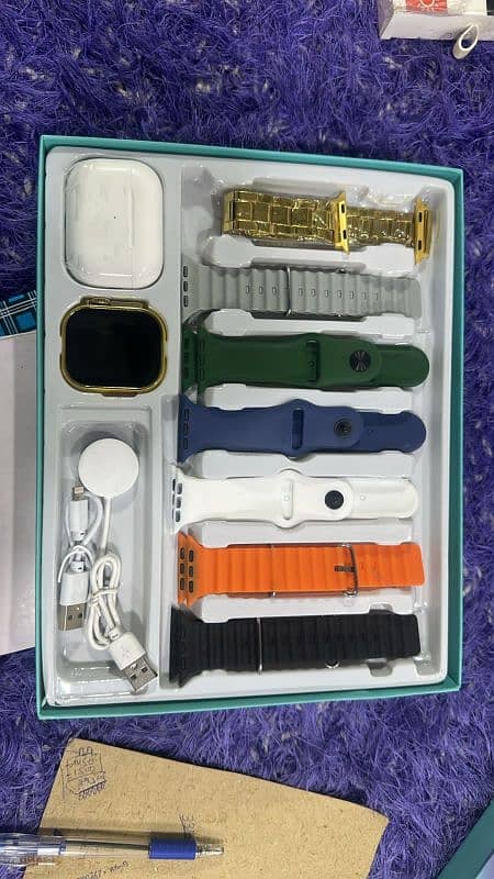 DIGITAL WATCH NEW MODEL WITH 7 STRAPS WITH BLUETOOTH Airbuds. 0