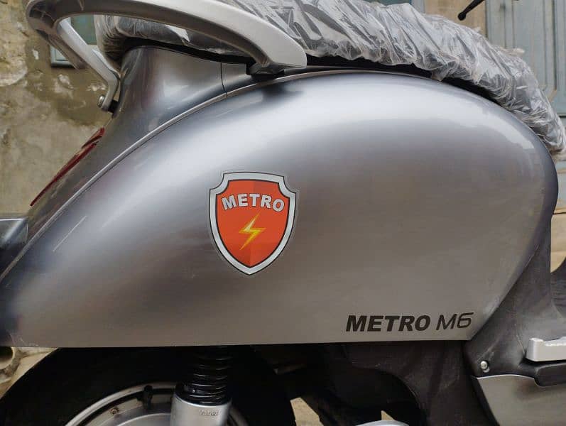 Metro M6 Bike Only 287km Drive 10