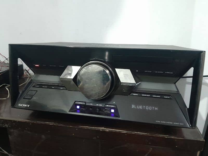 Sony shake 100D Amplifier 1