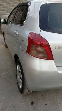 Toyota Vitz 2007