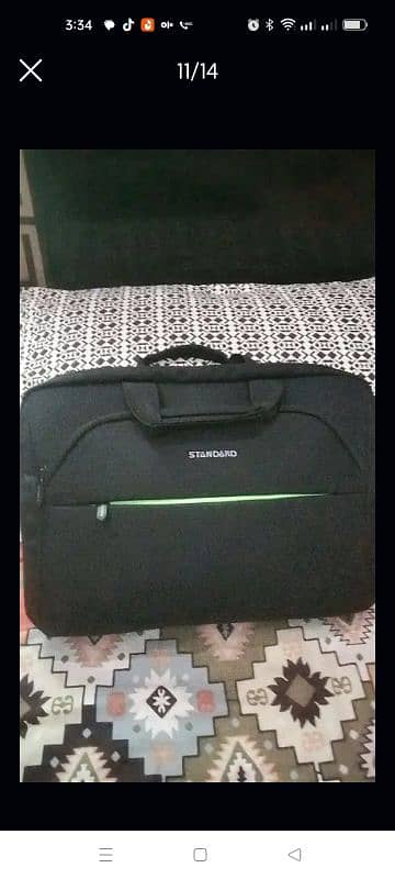 lap top bag. mrn women dono use kr sakty 0