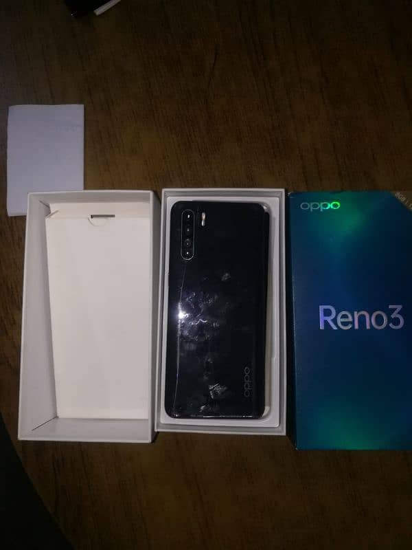 Oppo Reno 3      8/128 with box. 1