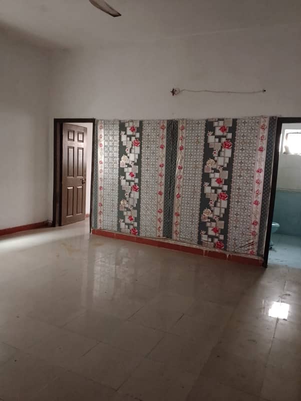 1 Kanal Sapret Entry Uper Portion for rent in aitchison Housing Society for Family & Bachlors + office (Call center + Software house) 0