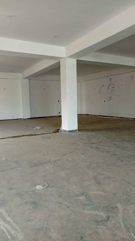 3000 Squire Foot Commercial Hall Hall for Rent in Nawab Town Very Hot Location for Beauty Saloon, Werehouse, Call Centre, Gym, Snooker Club and any other setup you want 3