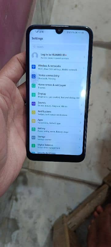 HUAWEI Y6 2019 2/32 8