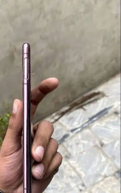 sony xperia 5 mark2 10by10 all OK minar 2pink line 1