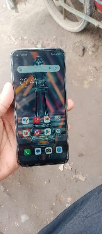 Tecno camon 17. . . . . . . . 6. ,128 7