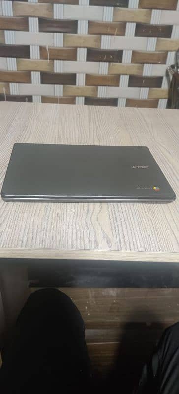 Acer 4gb 128gb chromebook or laptop c720 1