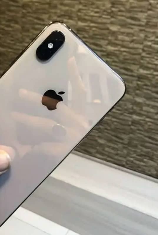 iPhone Xsmax for urgent sell 2